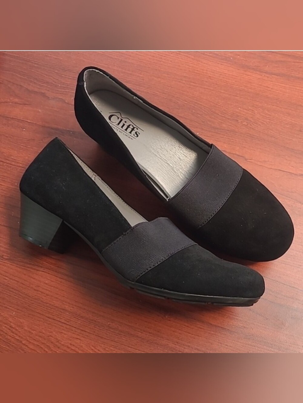 Cliffs Uphill Womens 8.5 classic black leather dressy slip on heeled shoes - Picture 1 of 7
